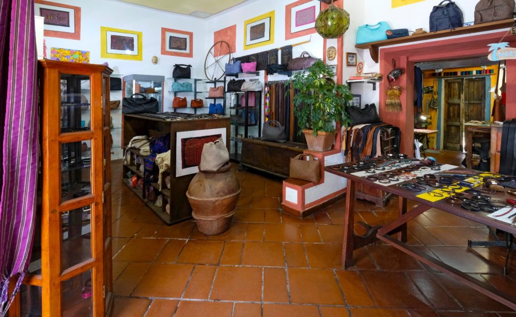 Italian Leather Workshop